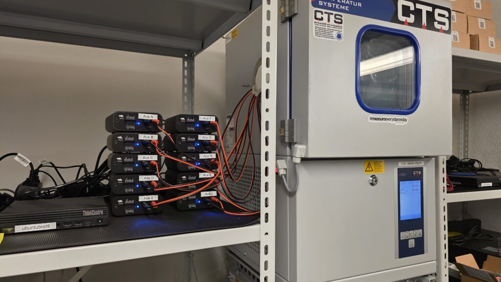 Multiple Otii Ace Pro + Otii Battery Toolbox connected, validating and profiling AAA batteries